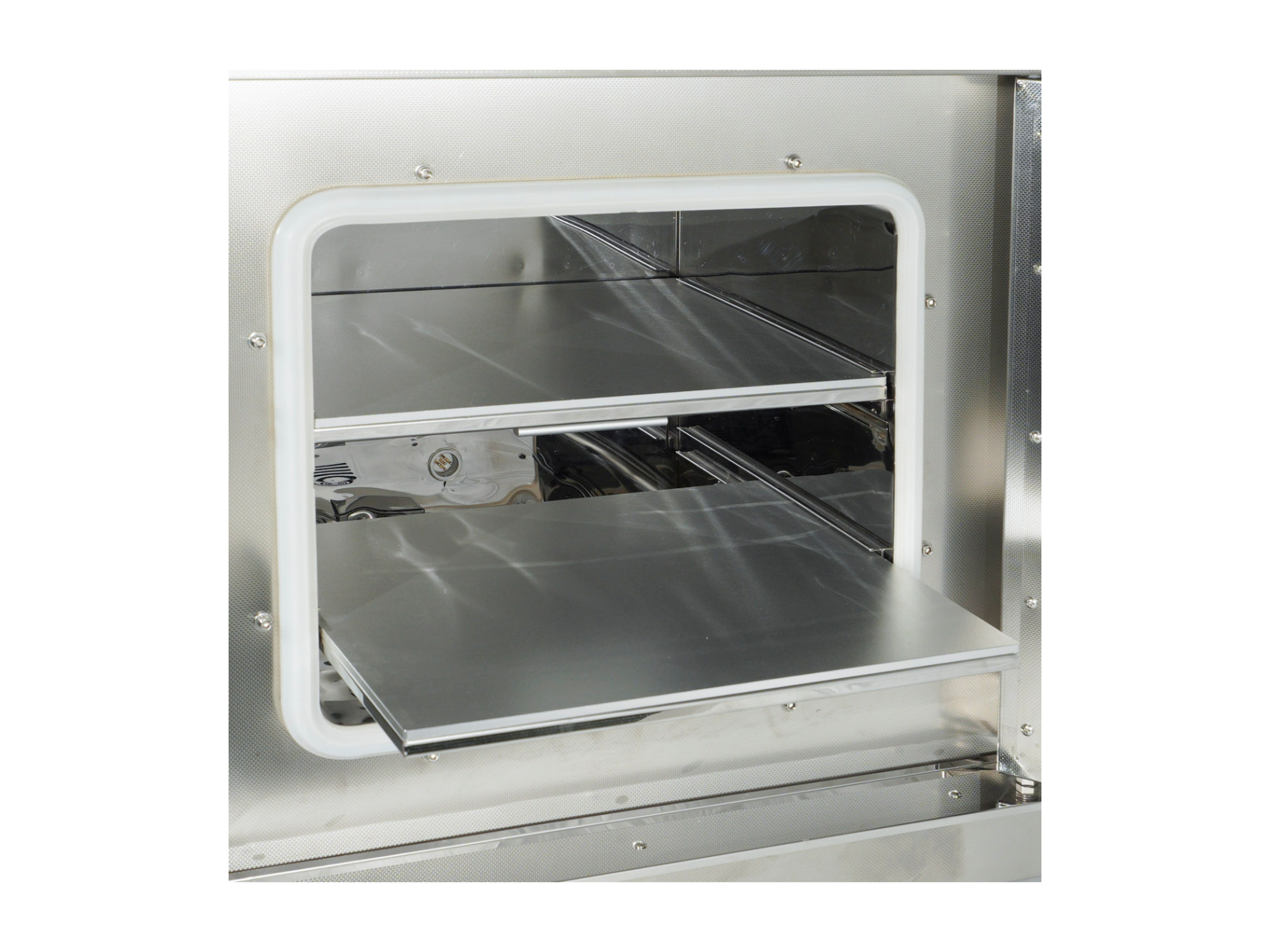 Cell Lab automatic precision vacuum drying oven with pluggable shelf heating and touchscreen PID control offers independent shelf temperature zones, automatic vacuum regulation, and optional integrated pump for precise low-pressure drying.