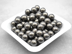 Tungsten carbide (WC-Co) milling balls (3–20 mm, 1 kg) with high density and wear resistance for planetary ball milling and hard material grinding.