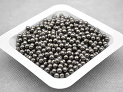 Cell Lab polished tungsten carbide (WC-Co) grinding and milling media balls — 1 kg packs (3-20 mm) with high density, excellent wear resistance, and chemical stability, ideal for planetary ball milling, metal powder refining and hard material grinding.
