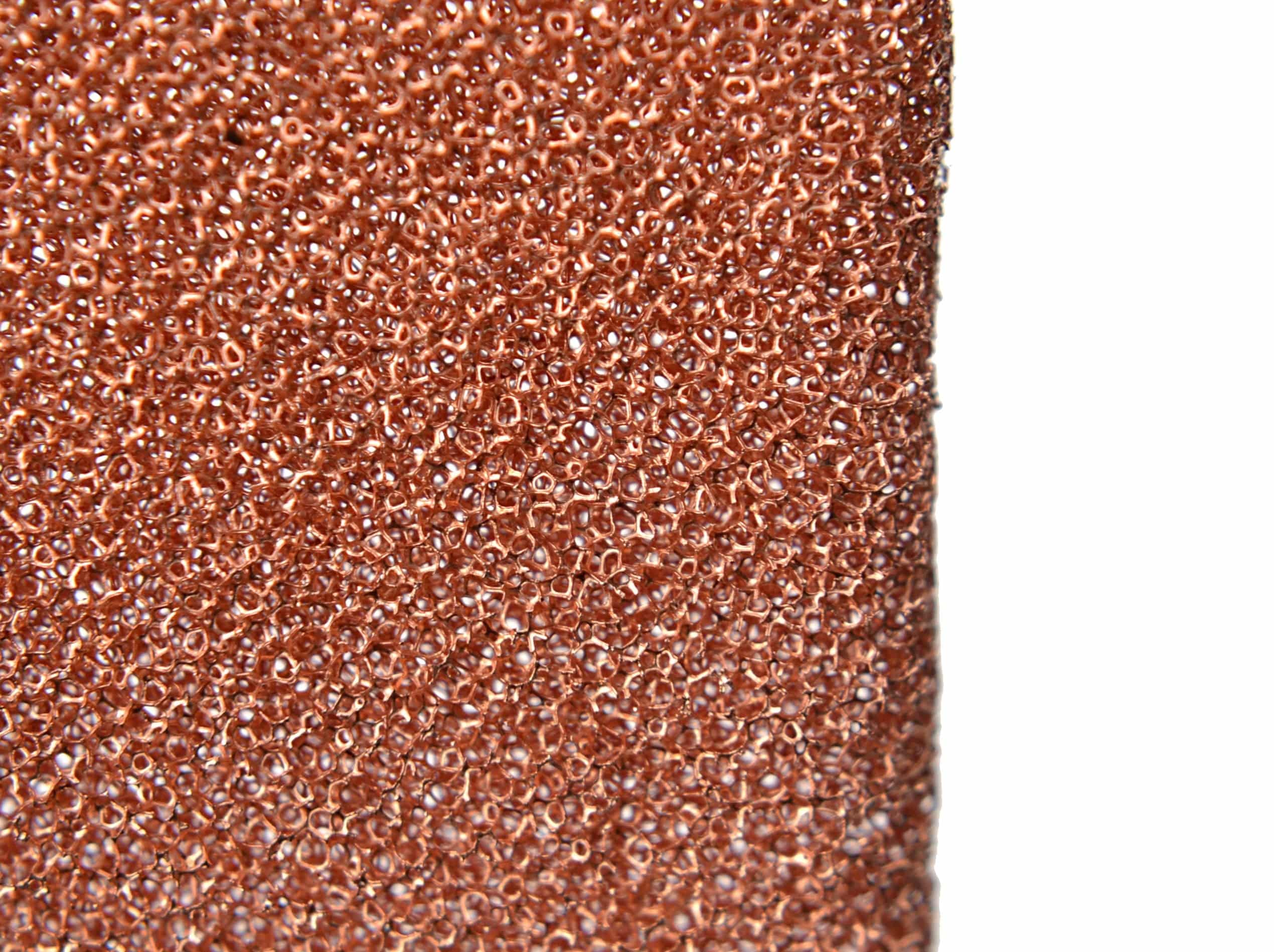 Cell Lab porous copper foam – high-purity conductive copper substrate for batteries, supercapacitors, and heat management. 98% porosity and 110 PPI provide exceptional conductivity and thermal performance.