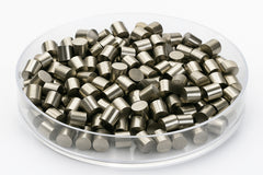 Cell Lab 3N5 (99.95%) Molybdenum Pellets for Thin-Film Coatings, Sensors and High-Temperature Alloys with High Purity and Thermal Stability