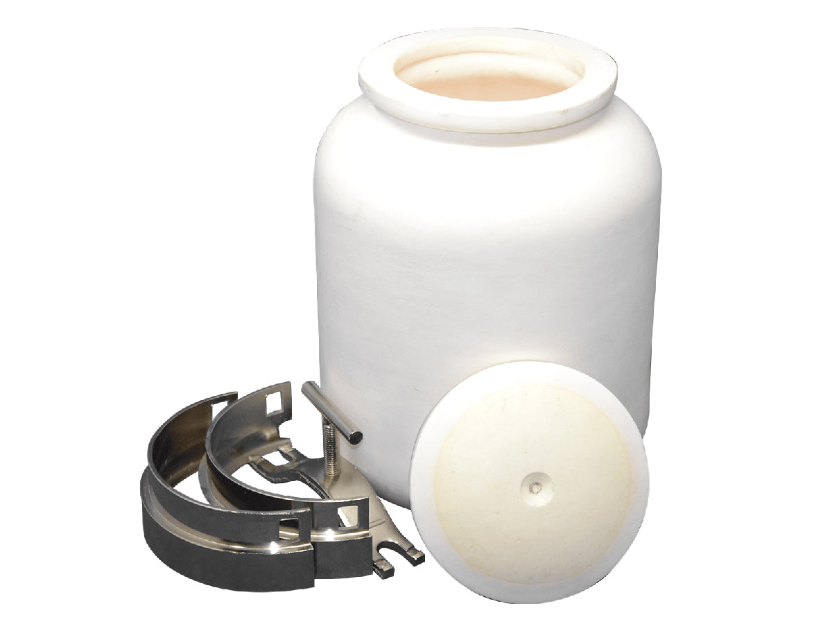 Cell Lab 99% high alumina ceramic roller mill jars (0.5–15 L) provide excellent abrasion resistance and chemical stability for high-purity grinding in labs.