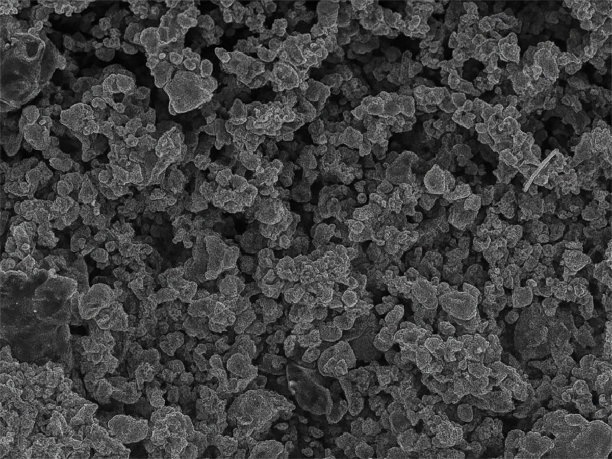 Cell Lab Lithium Iron Phosphate (LiFePO₄) Powder, Carbon-Coated Battery Grade for EV and Energy Storage Cathodes with 1.5 µm D50