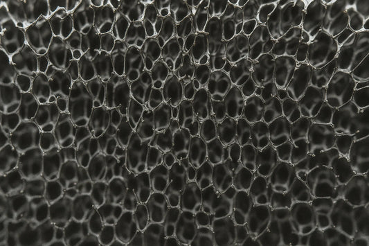 Cell Lab porous graphene foam (50 × 50 × 1.2 mm) – CVD-fabricated ultra-light 3D graphene substrate for batteries, supercapacitors and sensors. High conductivity, low density, and nickel-supported durability.